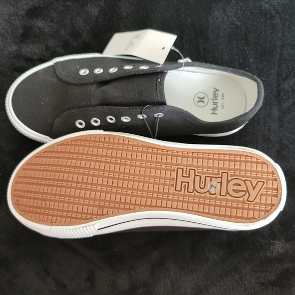 (NWT) Hurley Black (No Lace) Canvas Tennis Shoes - Picture 3 of 4